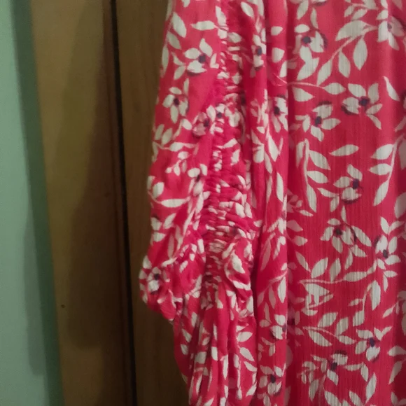 Lane Bryant Pink Floral 3/4 Sleeves Women's Top Fit & Flare Size 16 (21" X 28") - Picture 5 of 8